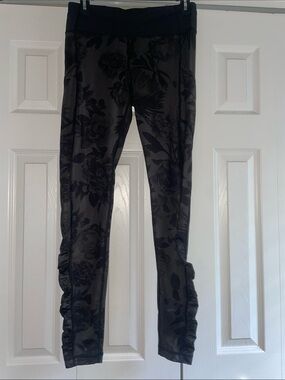 Floral Print Black Lululemon Leggings